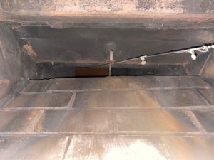 Mason's Chimney Service - Virtual Assessment - View Up the Chimney with the Damper Open Virtual Assessment View Up the Chimney with the Damper Open